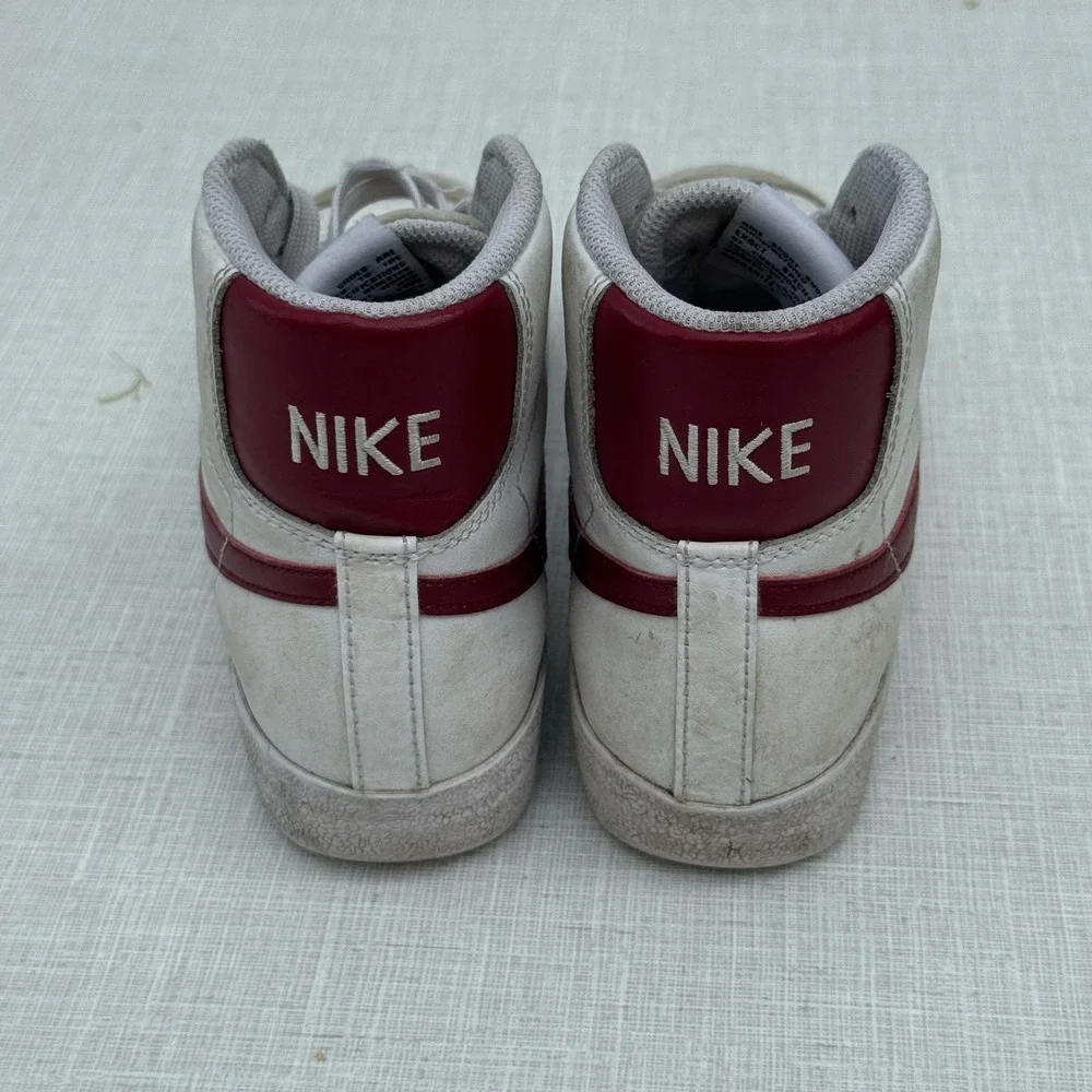 Nike Blazer Mid 77 Vintage‎ High Top Sneakers Shoes Red White Size 4.5Y Retro